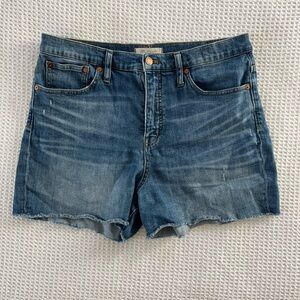 Madewell shorts. High rise. Size 31